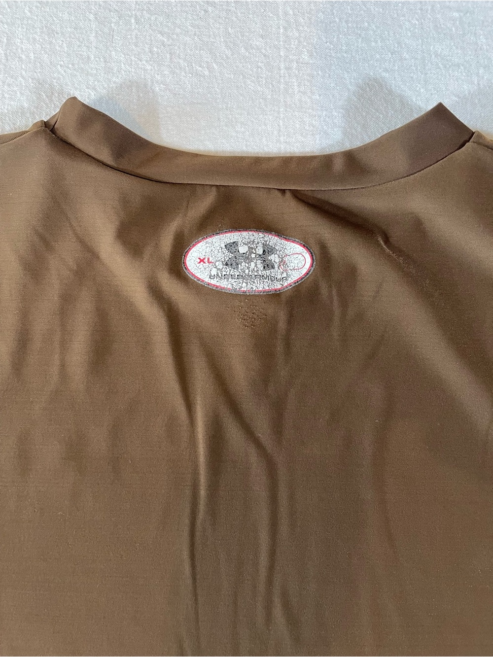 Under Armour Brown Short Sleeve Performance Tee with White Logo - Picture 10 of 14